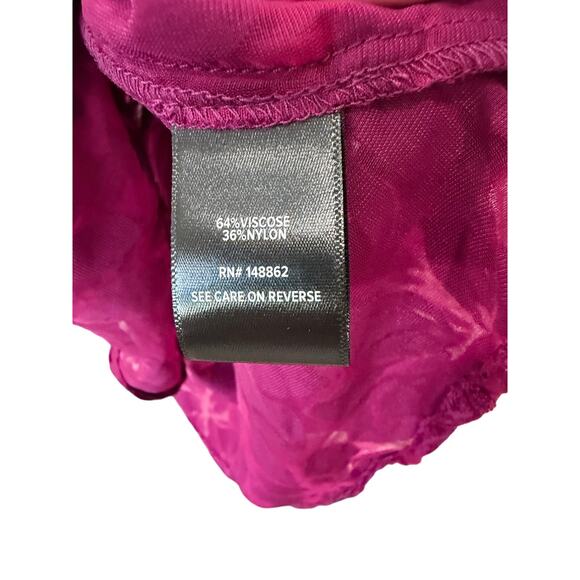 Torrid Burnout Purple Top Size 0 (US 12) RN#148862 Viscose/Nylon ✨ - Picture 7 of 8